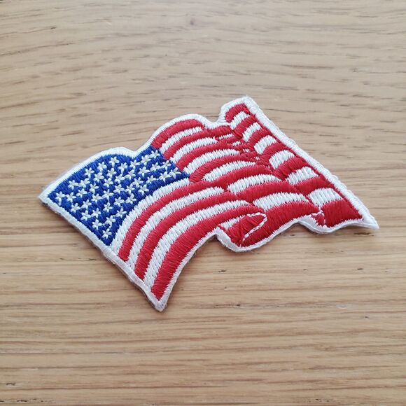 Vintage Girl Scout American Flag Patch - Picture 1 of 3